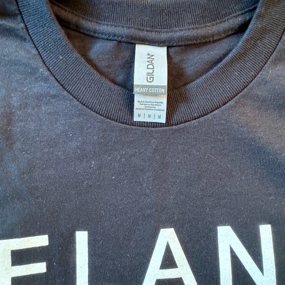 ❤️NWOT Unique T-Shirt MELANIN Sz Medium Unisex - Picture 2 of 4